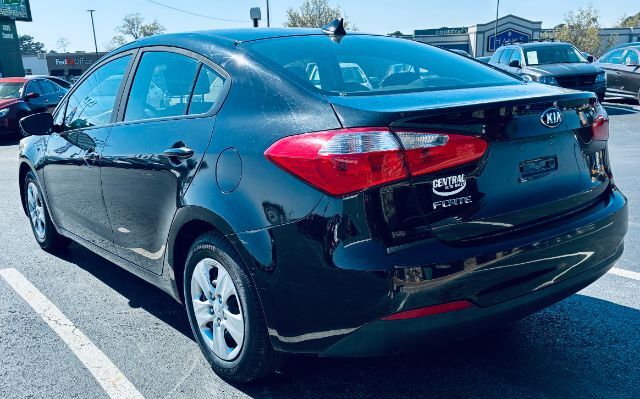 2016 Kia Forte- SAR LX w/Popular Package