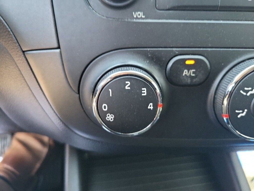 2016 Kia Forte 5-Door LX Vestal NY