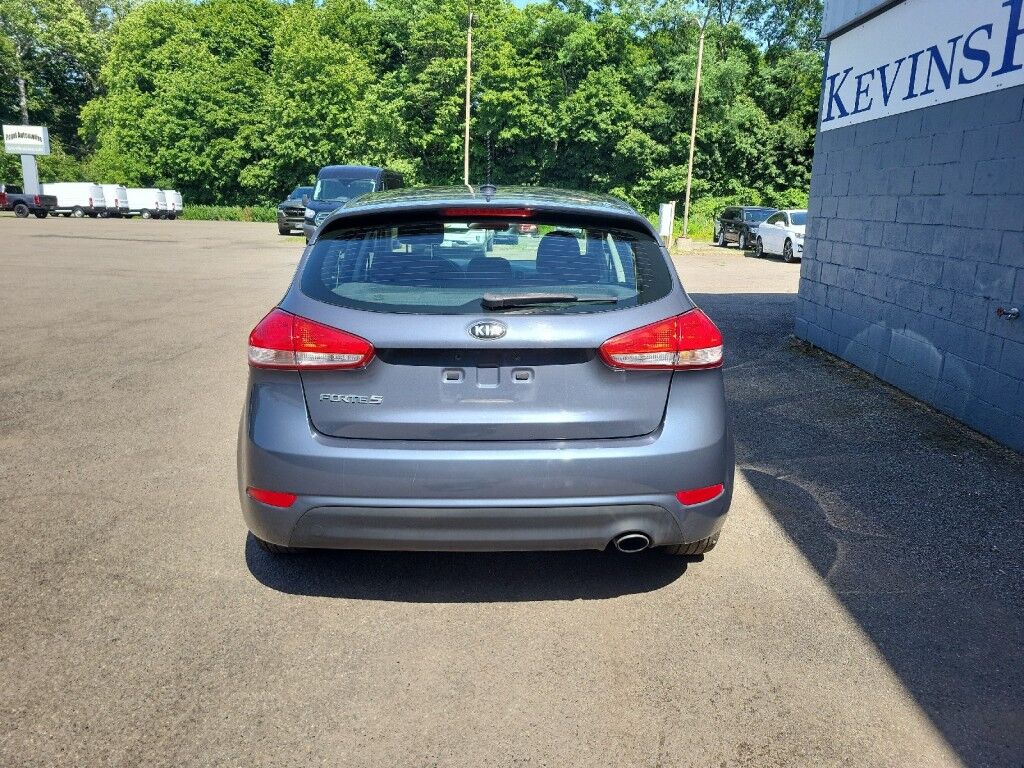 2016 Kia Forte 5-Door LX Vestal NY