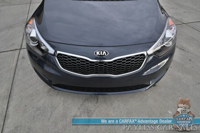 2016 Kia Forte EX / AutoStart / Premium Pkg / Power Mirrors, Windows & Locks / Heated Leather Seats / Sunroof / Navigation / Bluetooth / Backup Camera / Keyless Entry & Start / 35 MPG / Only 45K Miles Anchorage AK