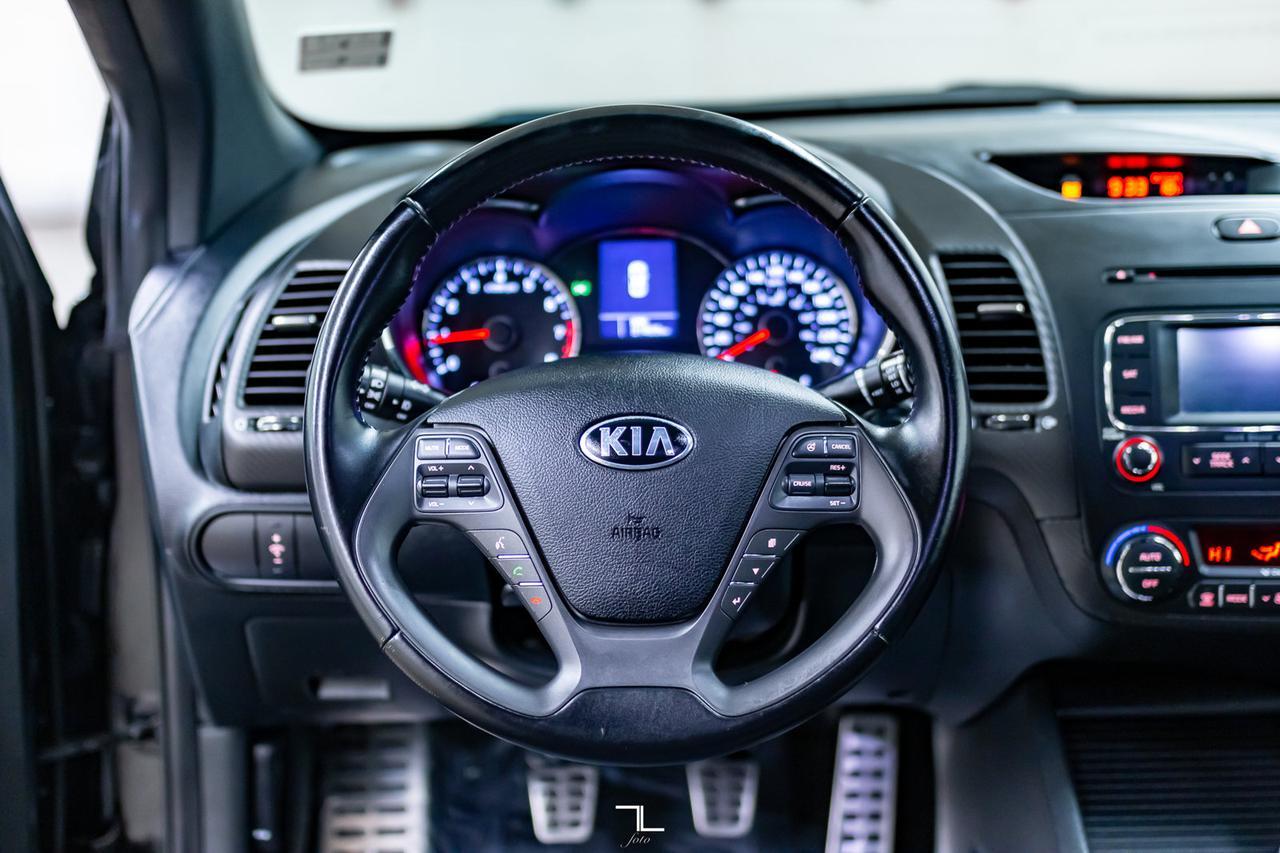 2016 Kia Forte Koup SX Manual Red Deer AB