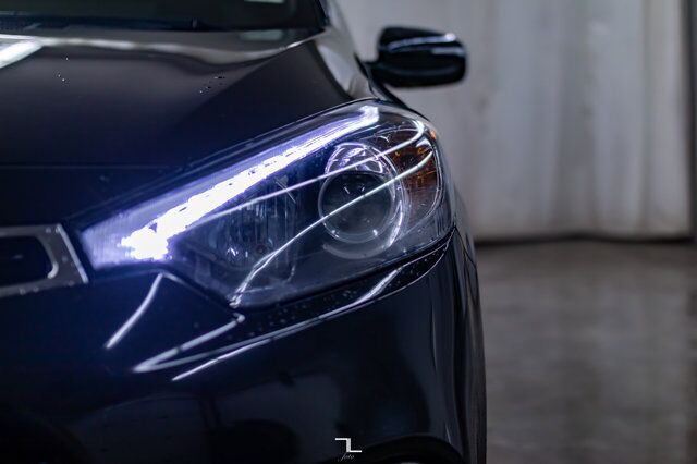 2016 Kia Forte Koup SX Manual Red Deer AB