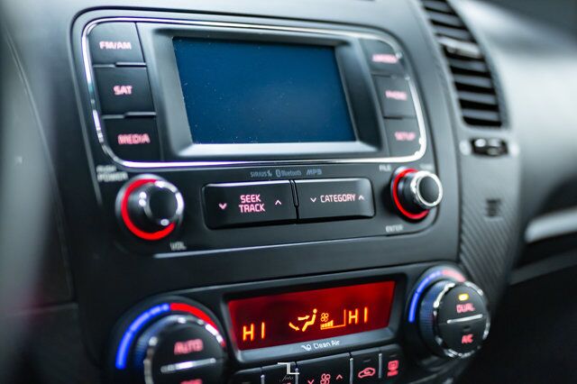 2016 Kia Forte Koup SX Manual Red Deer AB