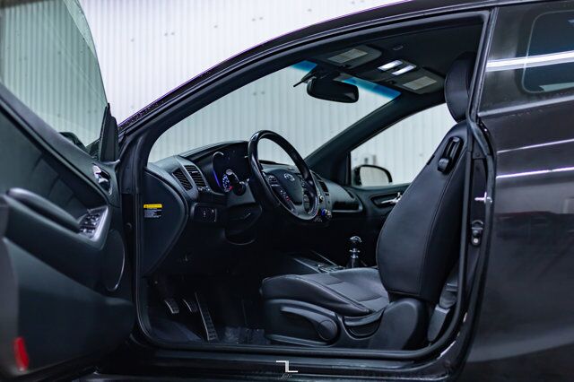 2016 Kia Forte Koup SX Manual Red Deer AB