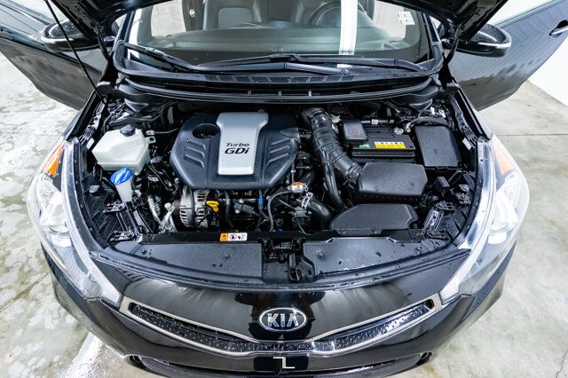 2016 Kia Forte Koup SX Manual Red Deer AB