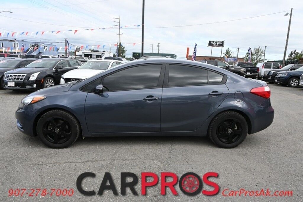 2016 Kia Forte LX - Popular Plus Pkg - Auto Start - Power Locks, Windows & Mirrors - Bluetooth - USB & Aux Input - Cruise Control - Back Up Camera - Keyless Entry - Aluminum Wheels - 54K Miles - 39 MPG