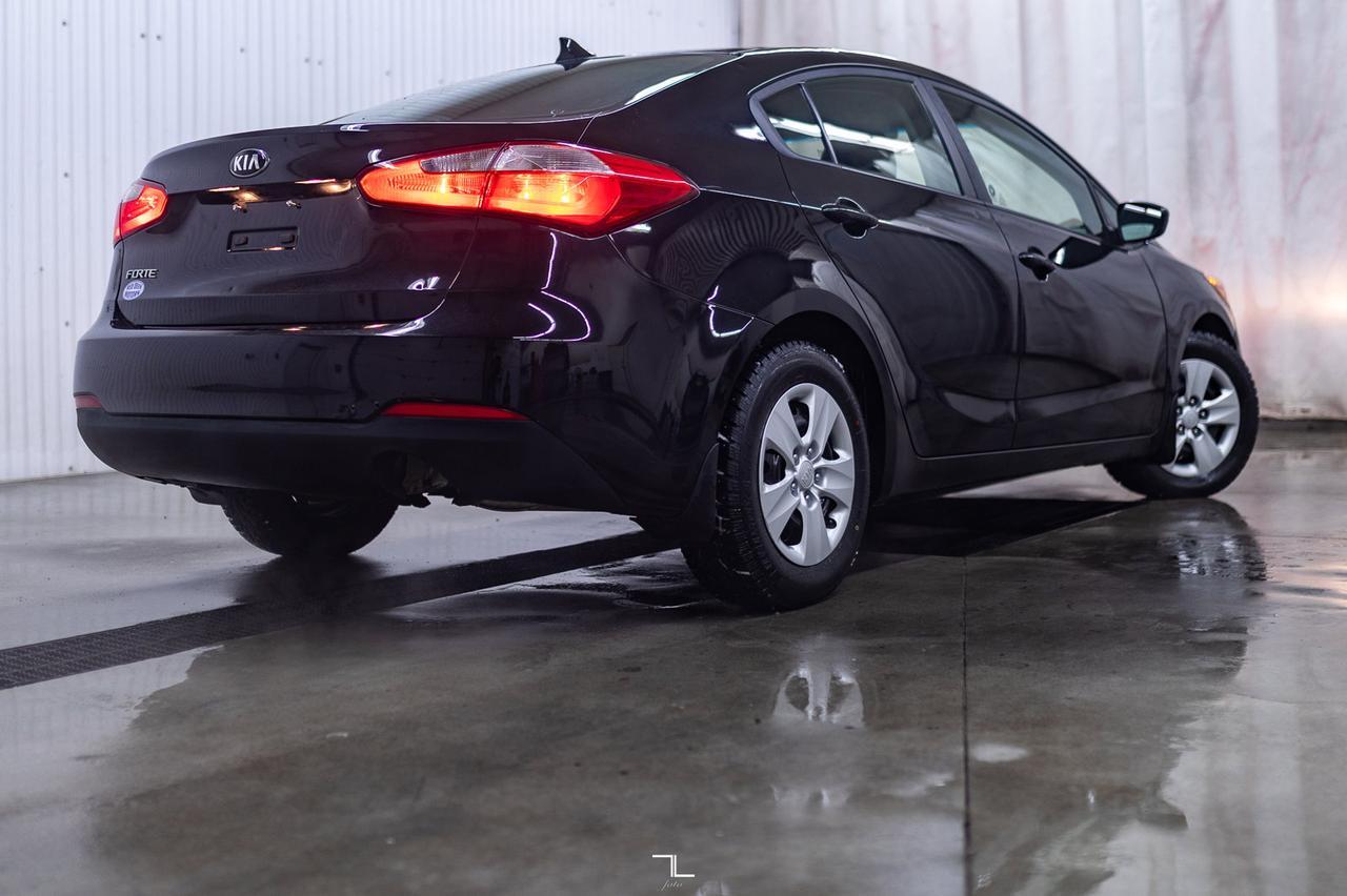 2016 Kia Forte LX Red Deer AB