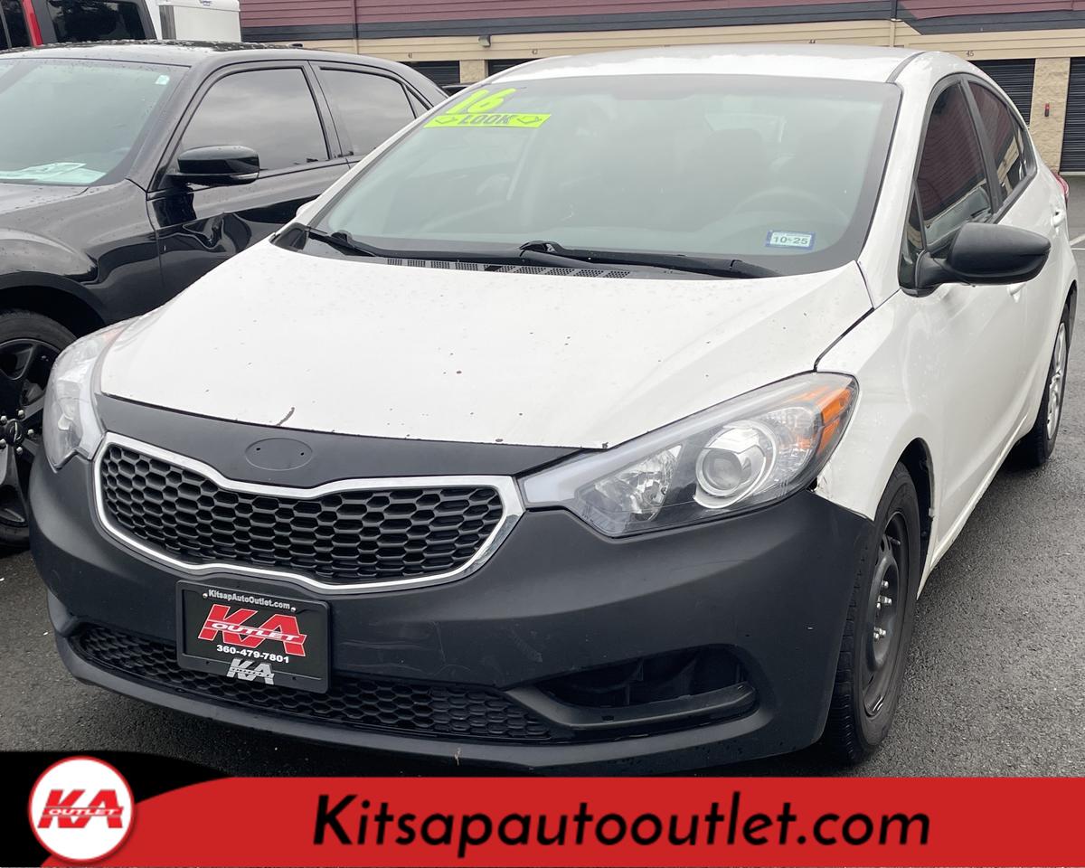 2016 Kia Forte LX Sedan 4D