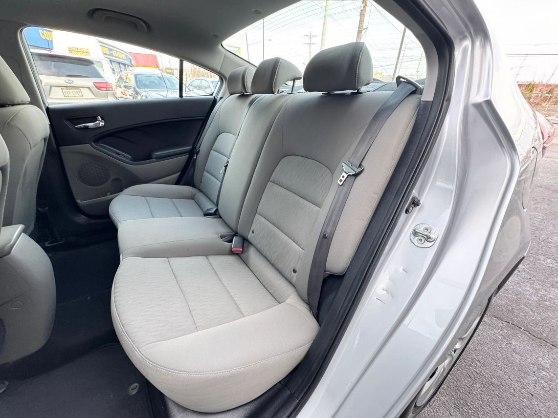 2016 Kia Forte LX Sedan 4D Cincinnati OH