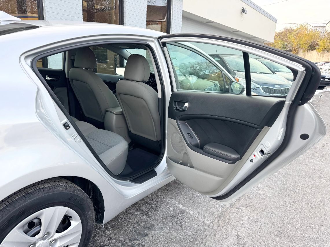 2016 Kia Forte LX Sedan 4D Cincinnati OH