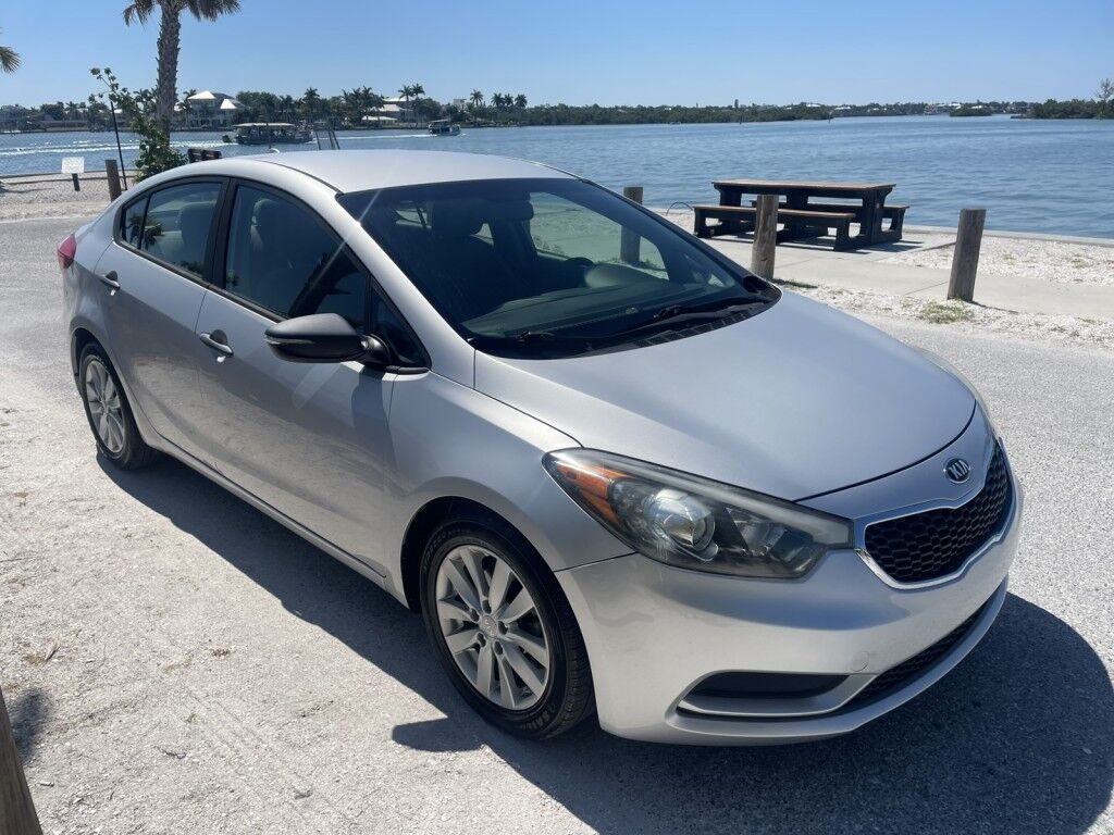 2016 Kia Forte LX~CLEAN CAR-FAX~REARVIEW CAMERA Sarasota FL