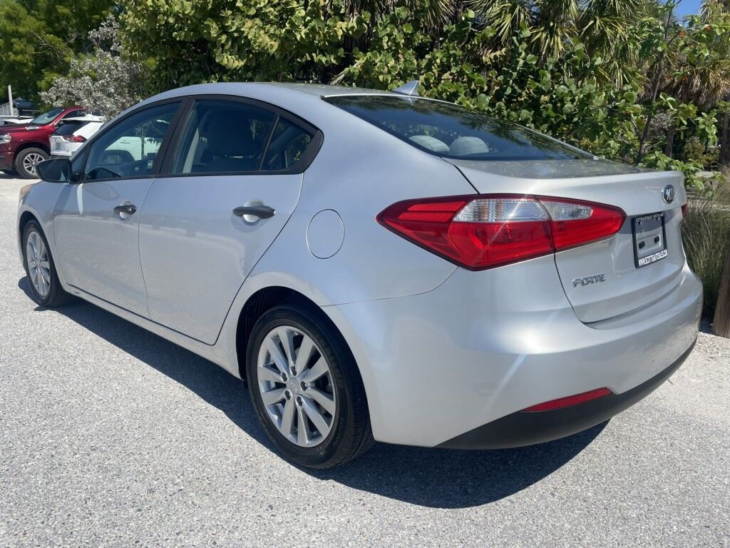 2016 Kia Forte LX~CLEAN CAR-FAX~REARVIEW CAMERA Sarasota FL