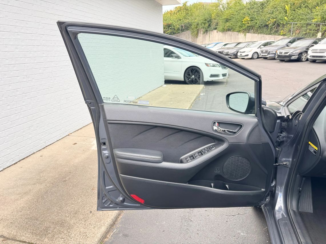 2016 Kia Forte5 LX Hatchback 4D Cincinnati OH