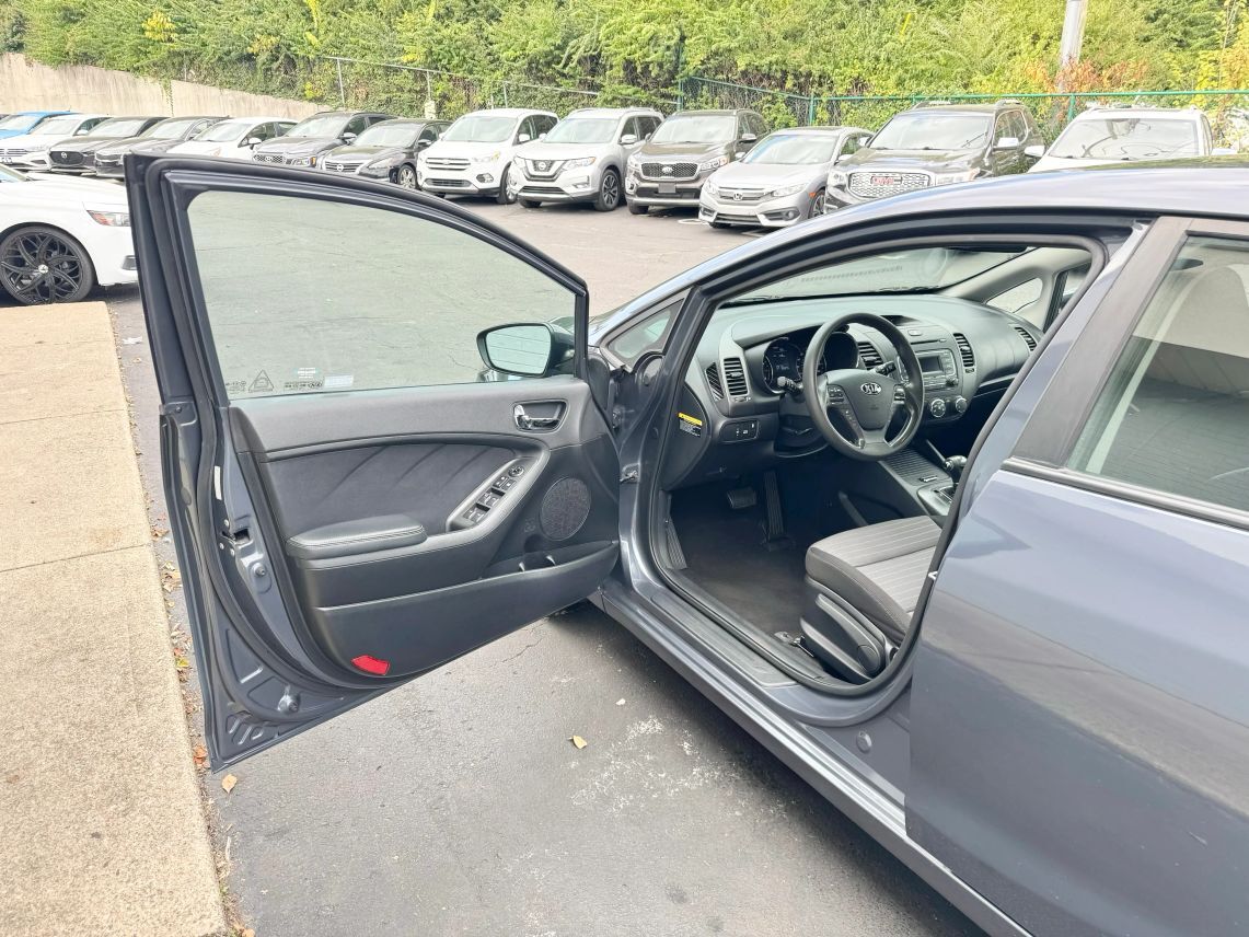 2016 Kia Forte5 LX Hatchback 4D Cincinnati OH