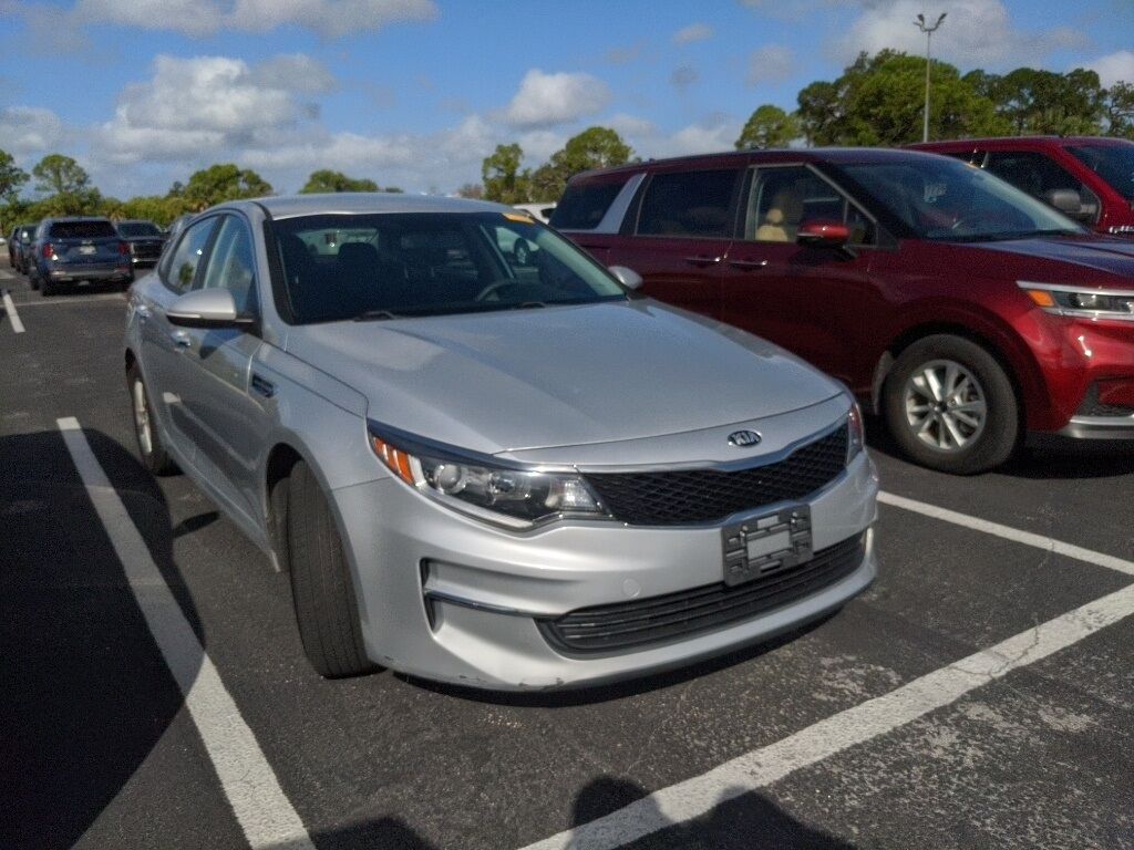 2016 Kia Optima LX Oshkosh WI