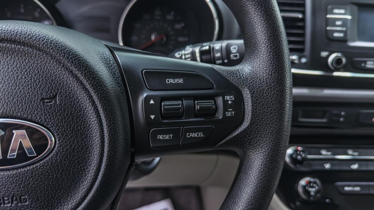 2016 Kia Sedona LX Tallmadge OH