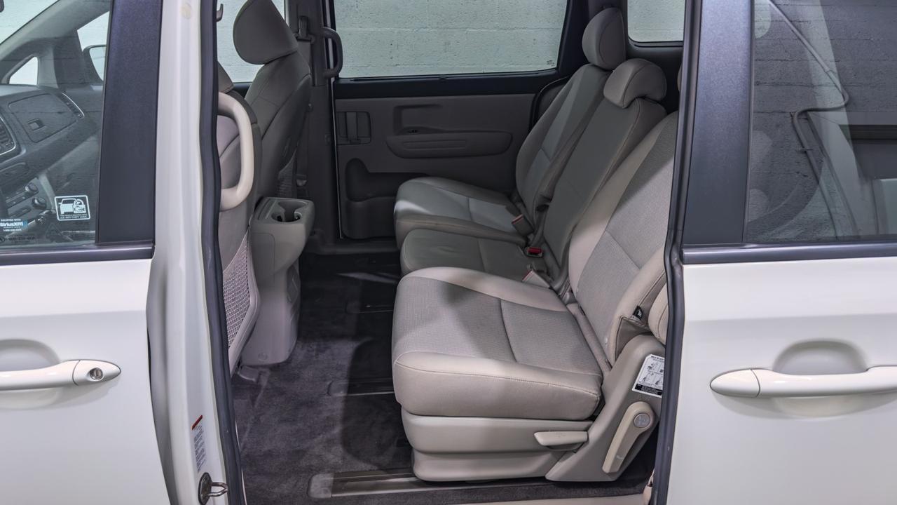 2016 Kia Sedona LX Tallmadge OH