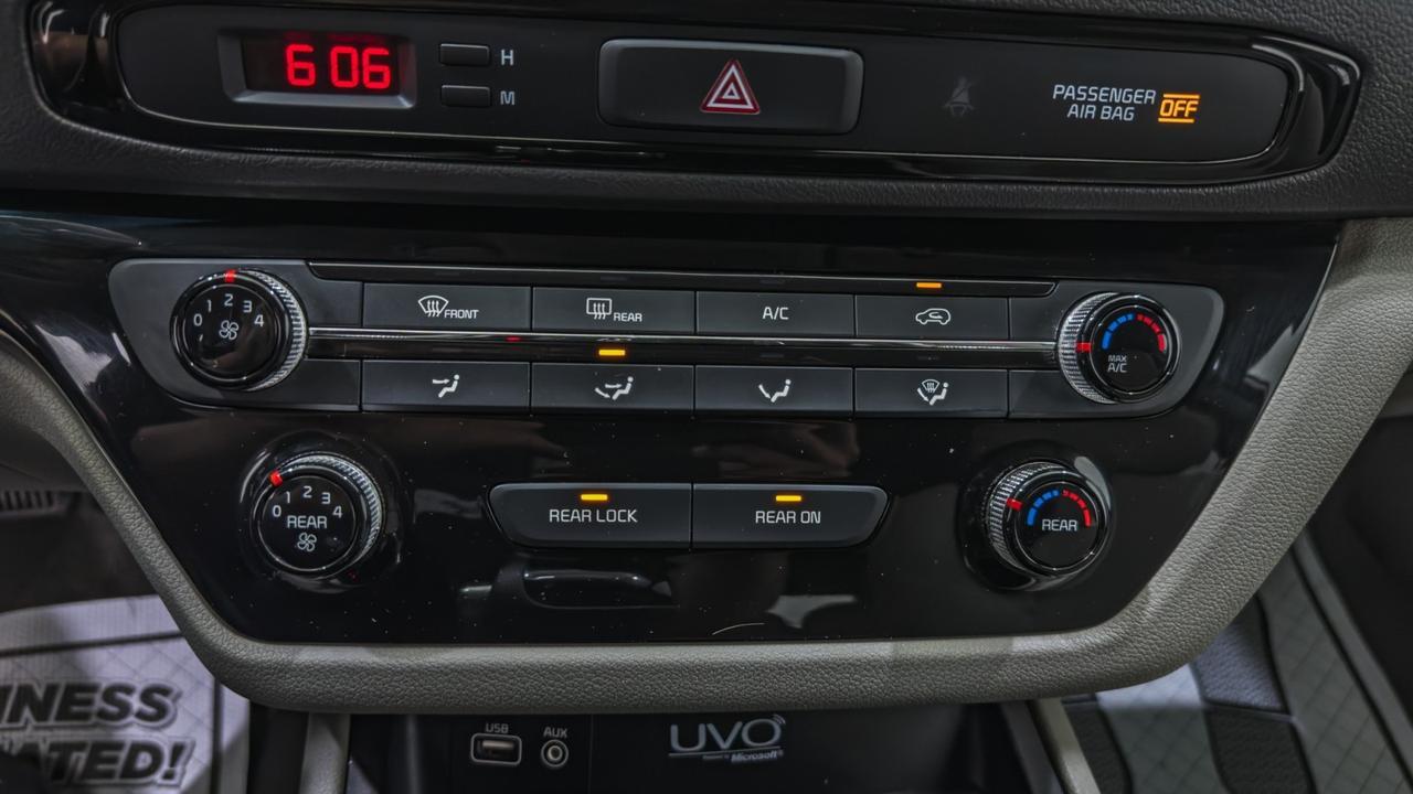 2016 Kia Sedona LX Tallmadge OH