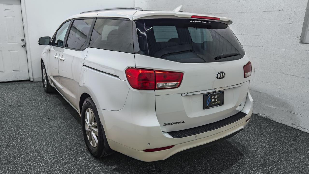 2016 Kia Sedona LX Tallmadge OH