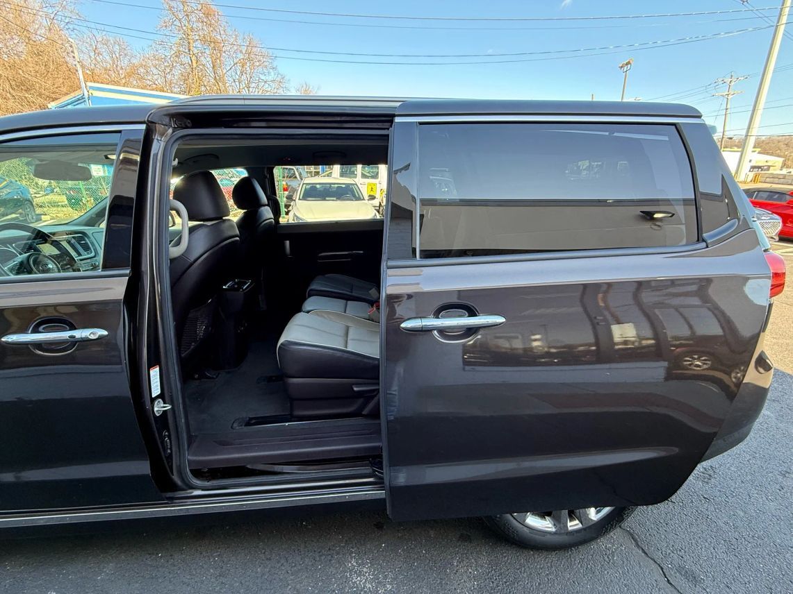 2016 Kia Sedona SX Limited Minivan 4D Cincinnati OH