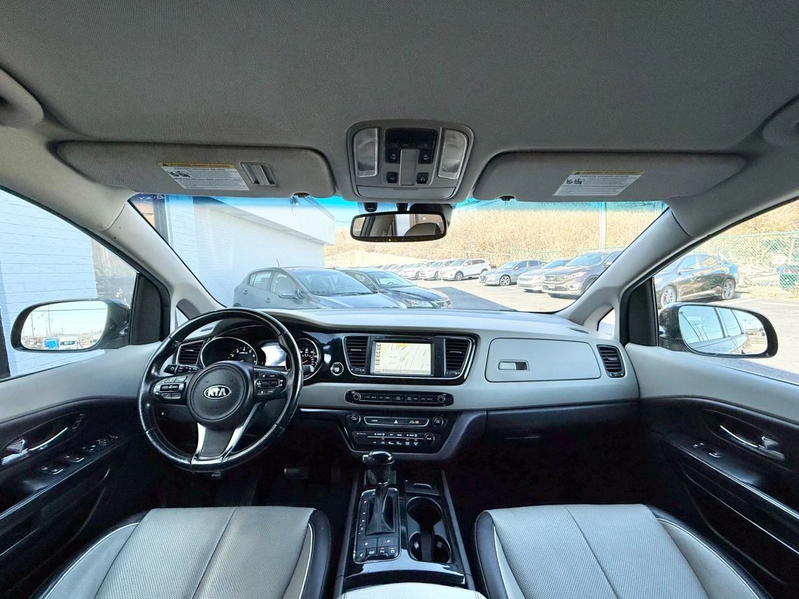 2016 Kia Sedona SX Limited Minivan 4D Cincinnati OH