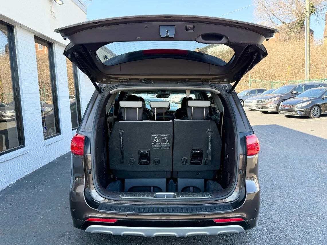 2016 Kia Sedona SX Limited Minivan 4D Cincinnati OH