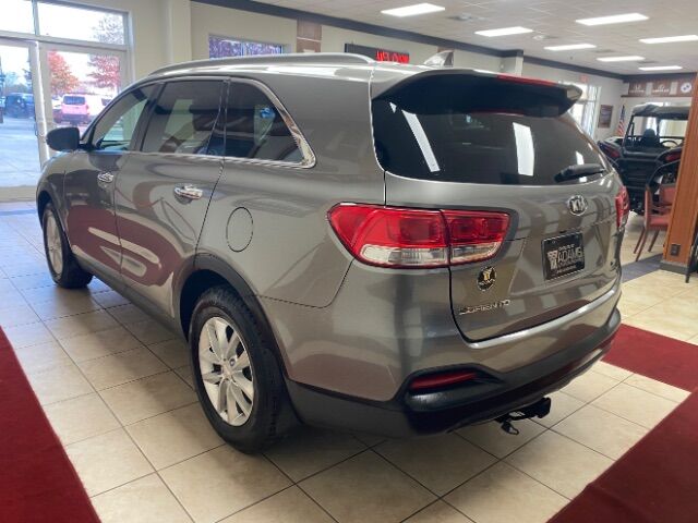 2016 Kia Sorento 2.4L LX