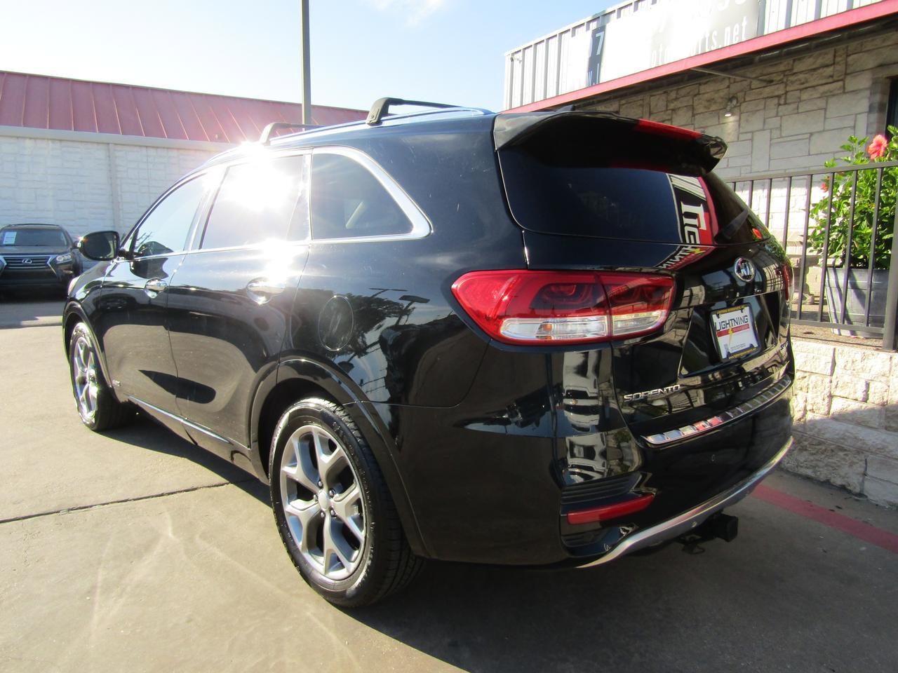 2016 Kia Sorento AWD 4dr 3.3L SX Grand Prairie TX