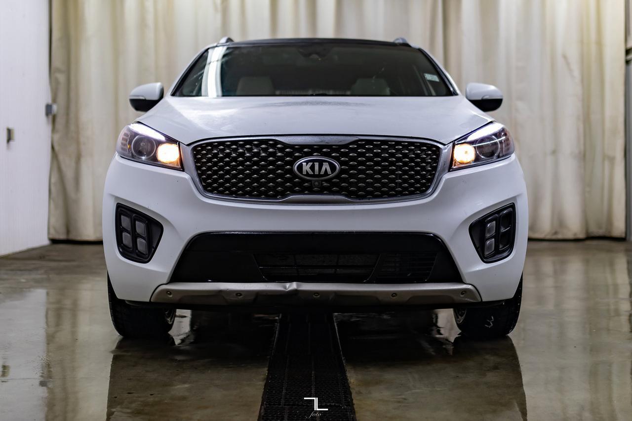 2016 Kia Sorento AWD SX Leather Roof Nav BCam Red Deer AB
