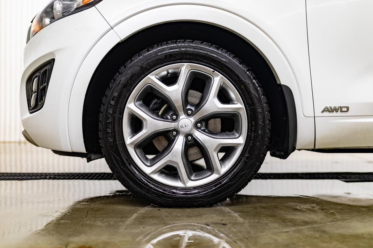 2016 Kia Sorento AWD SX Leather Roof Nav BCam Red Deer AB