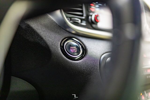 2016 Kia Sorento AWD SX Leather Roof Nav BCam Red Deer AB