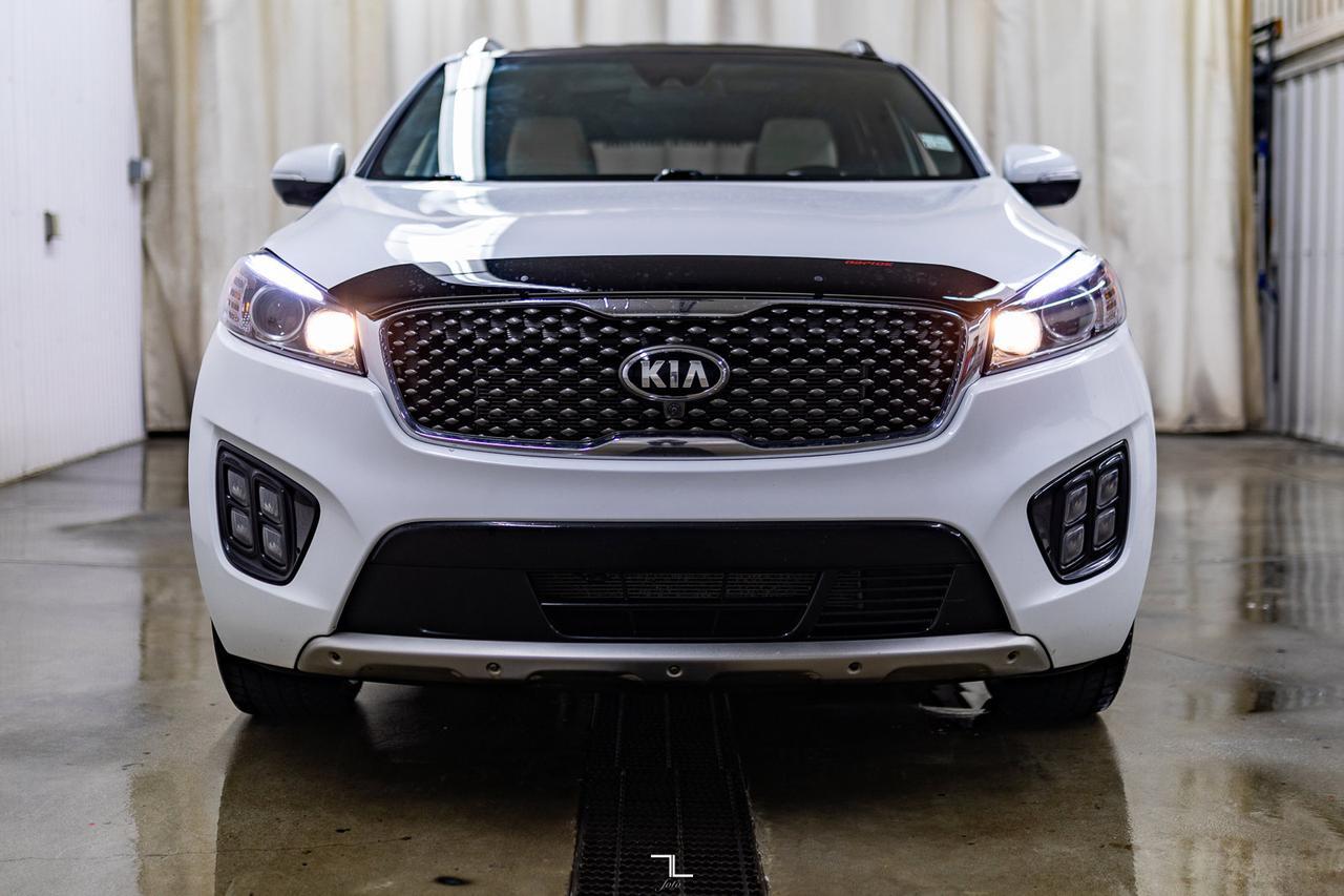 2016 Kia Sorento AWD SX Luxury Leather Roof Nav BCam Red Deer AB