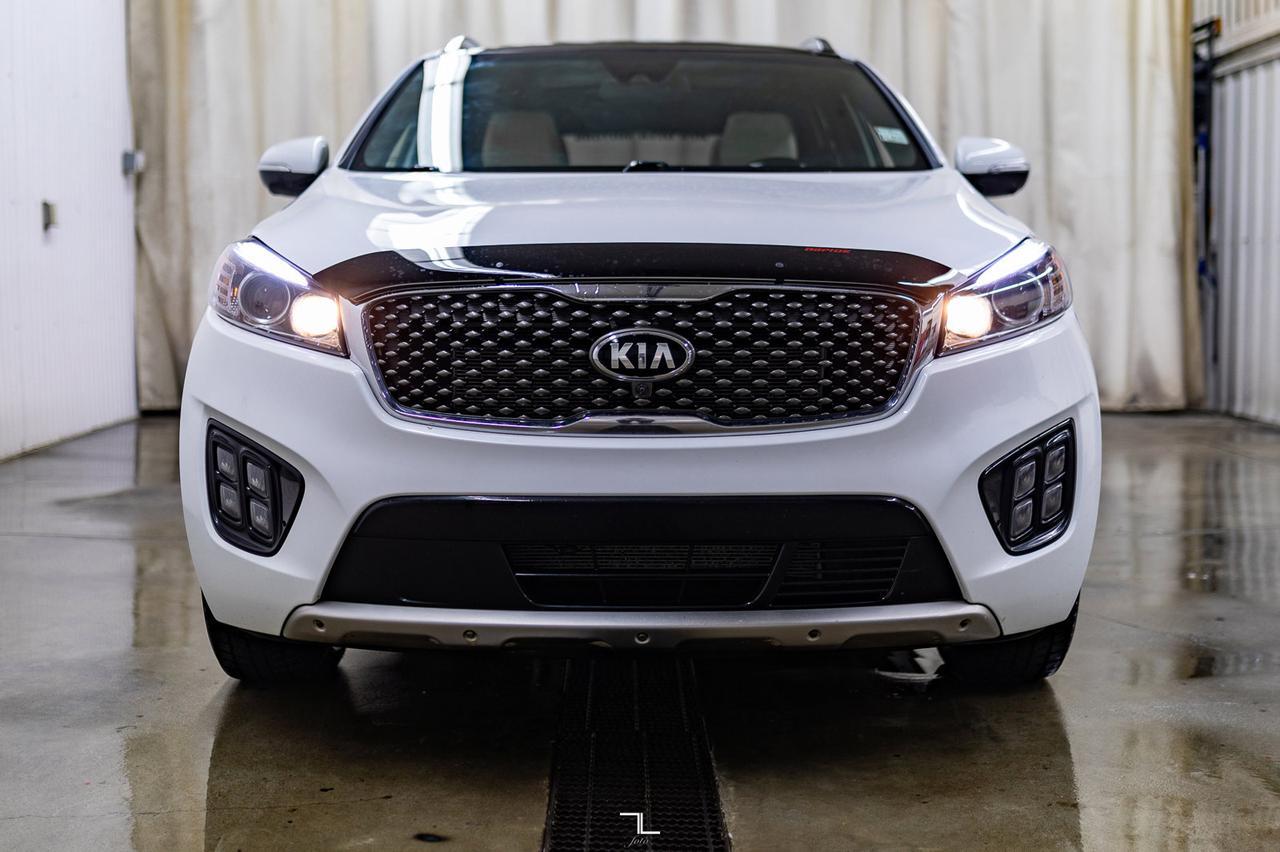 2016 Kia Sorento AWD SX Luxury Leather Roof Nav BCam Red Deer AB