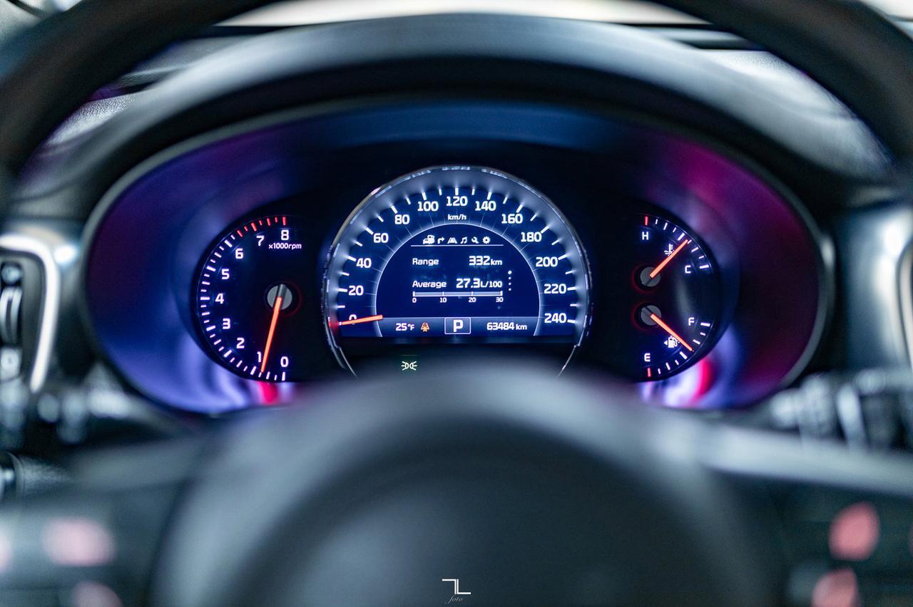 2016 Kia Sorento AWD SX Luxury Leather Roof Nav BCam Red Deer AB