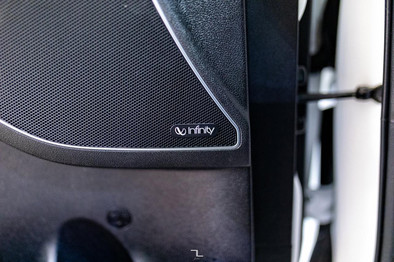 2016 Kia Sorento AWD SX Luxury Leather Roof Nav BCam Red Deer AB