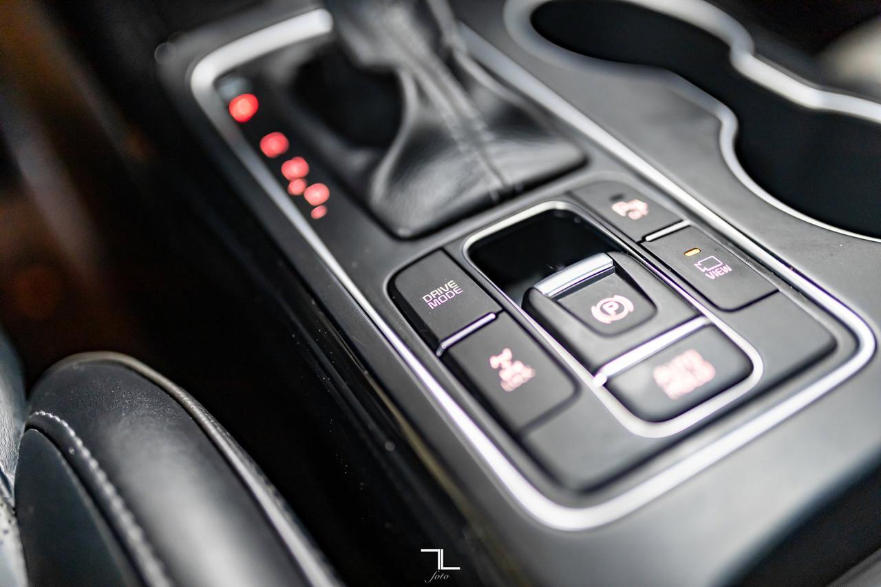 2016 Kia Sorento AWD SX Plus Leather Roof Nav BCam Red Deer AB