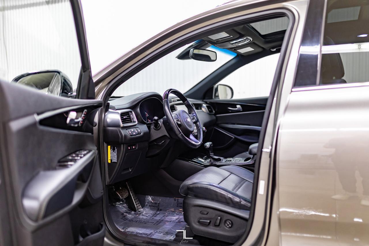 2016 Kia Sorento AWD SX Plus Leather Roof Nav BCam Red Deer AB