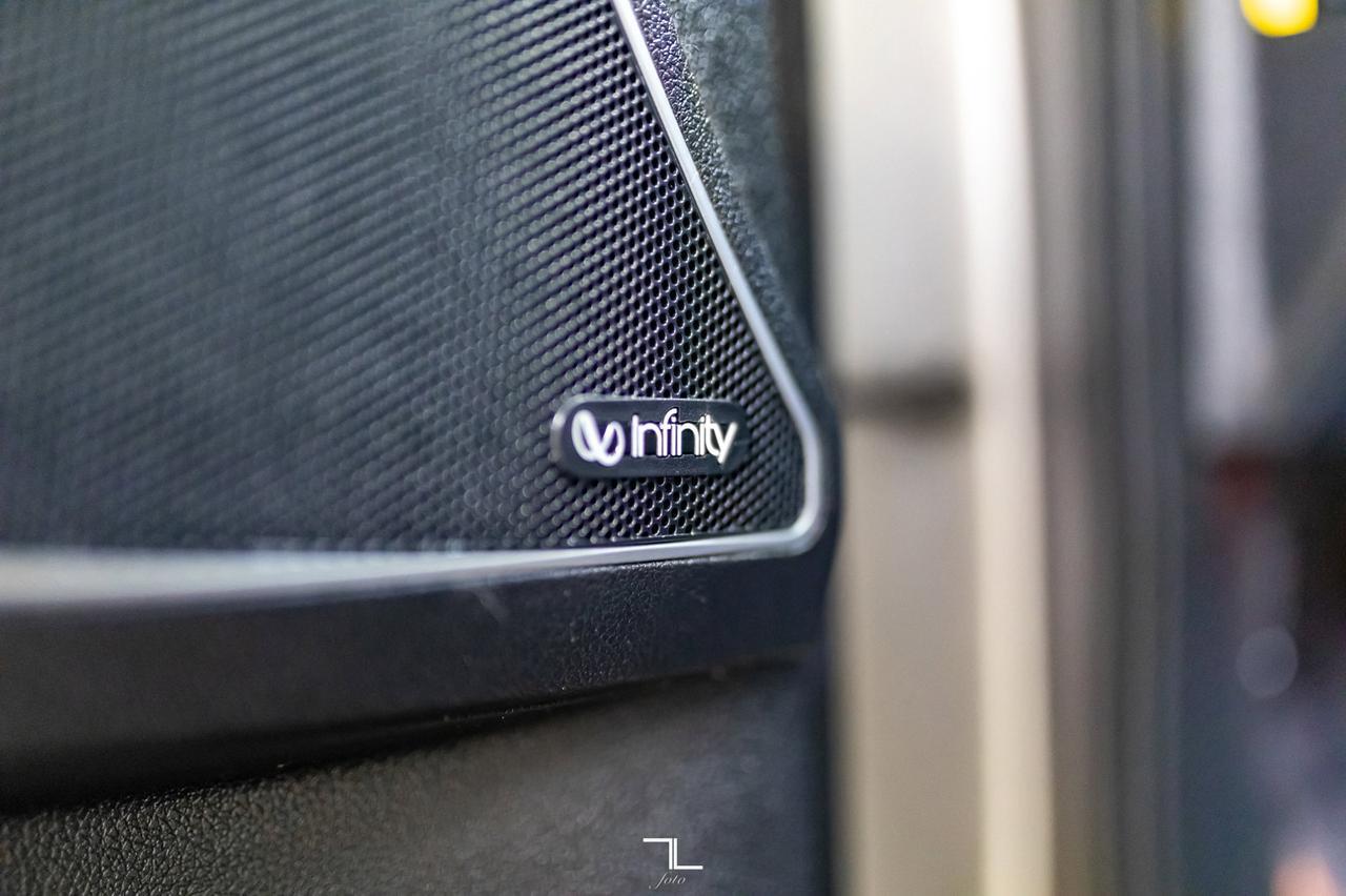 2016 Kia Sorento AWD SX Plus Leather Roof Nav BCam Red Deer AB