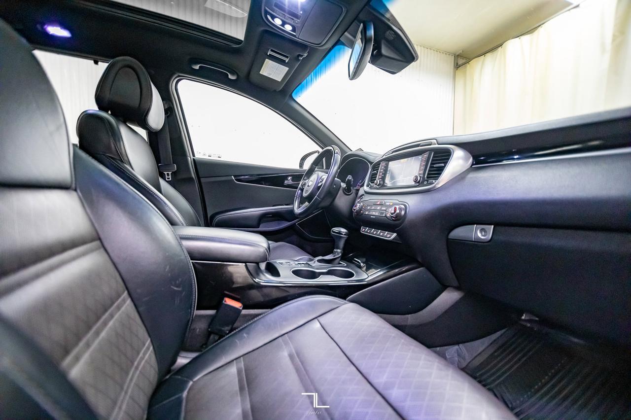 2016 Kia Sorento AWD SX Plus Leather Roof Nav BCam Red Deer AB