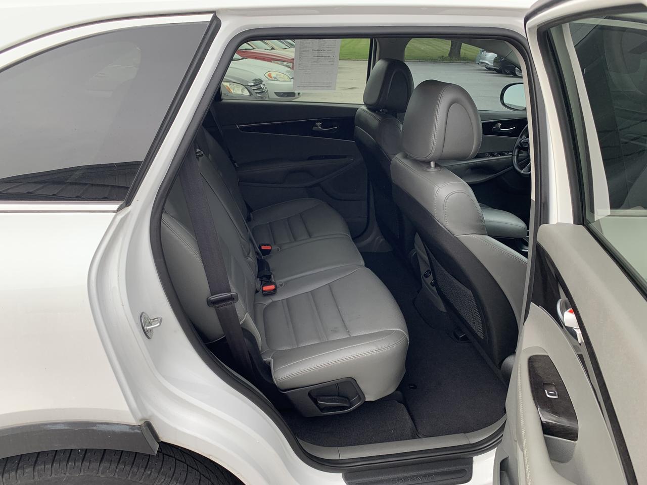 2016 Kia Sorento EX Sport Utility 4D Aurora MO
