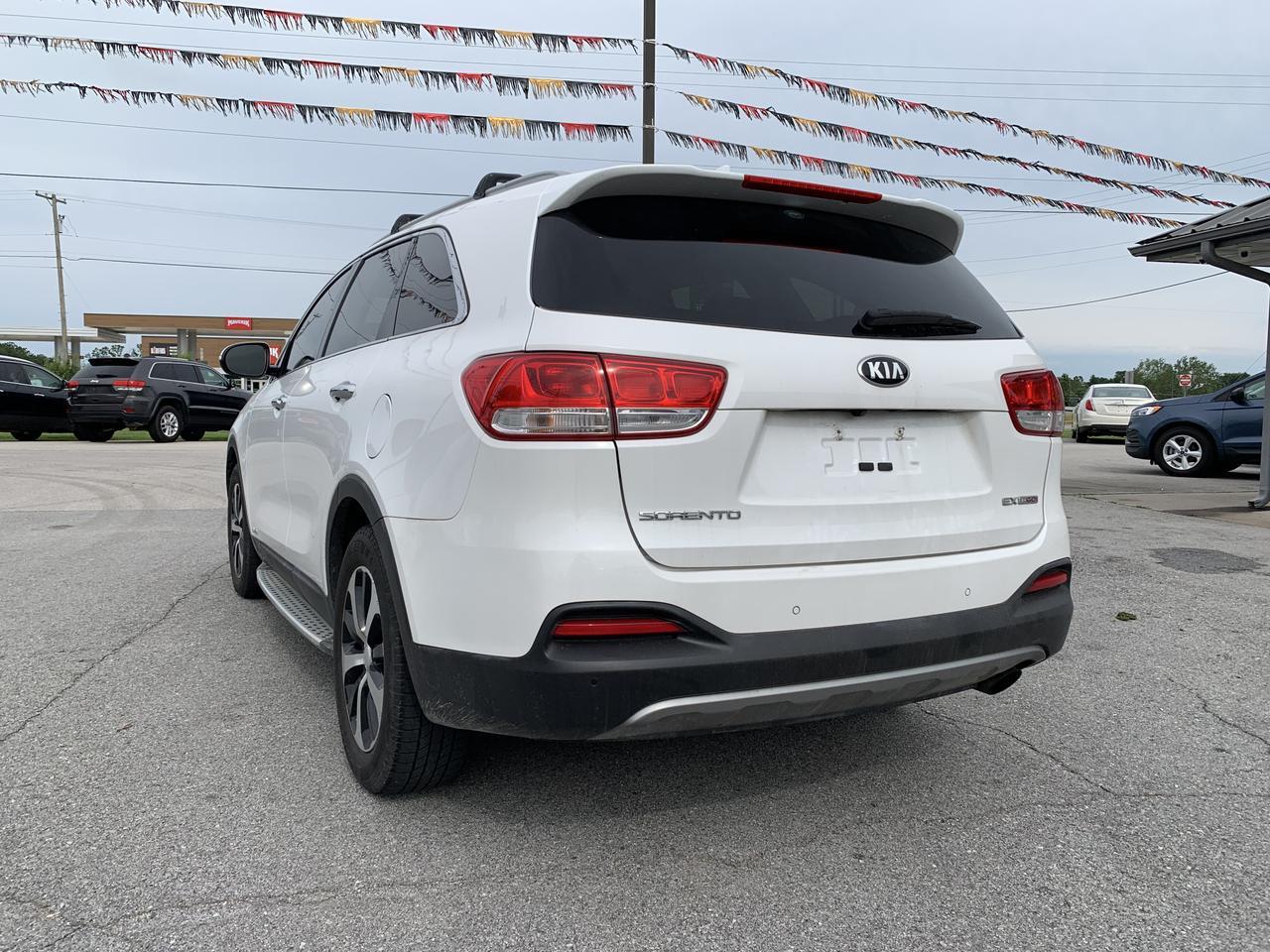 2016 Kia Sorento EX Sport Utility 4D Aurora MO
