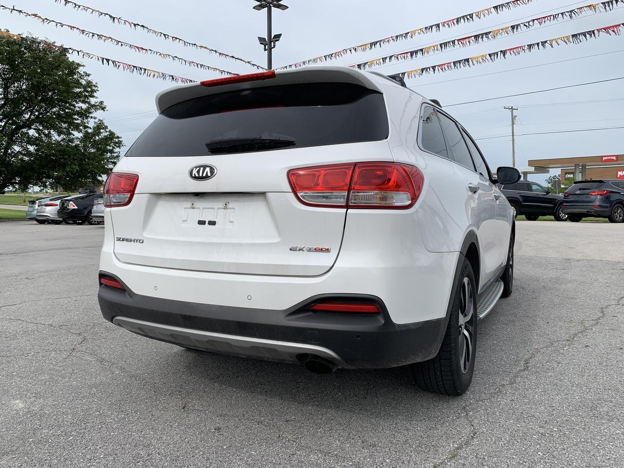 2016 Kia Sorento EX Sport Utility 4D Aurora MO