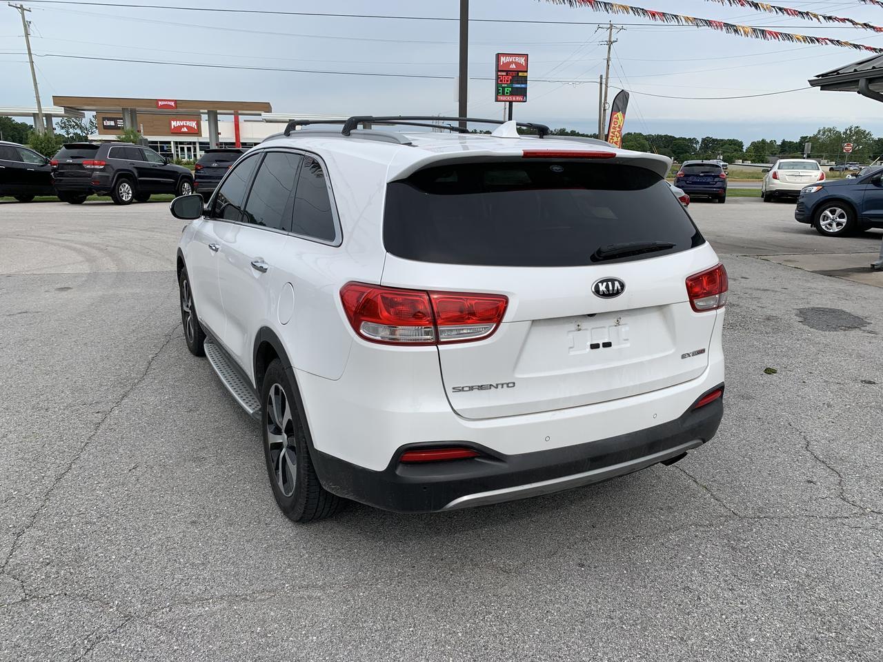 2016 Kia Sorento EX Sport Utility 4D Aurora MO