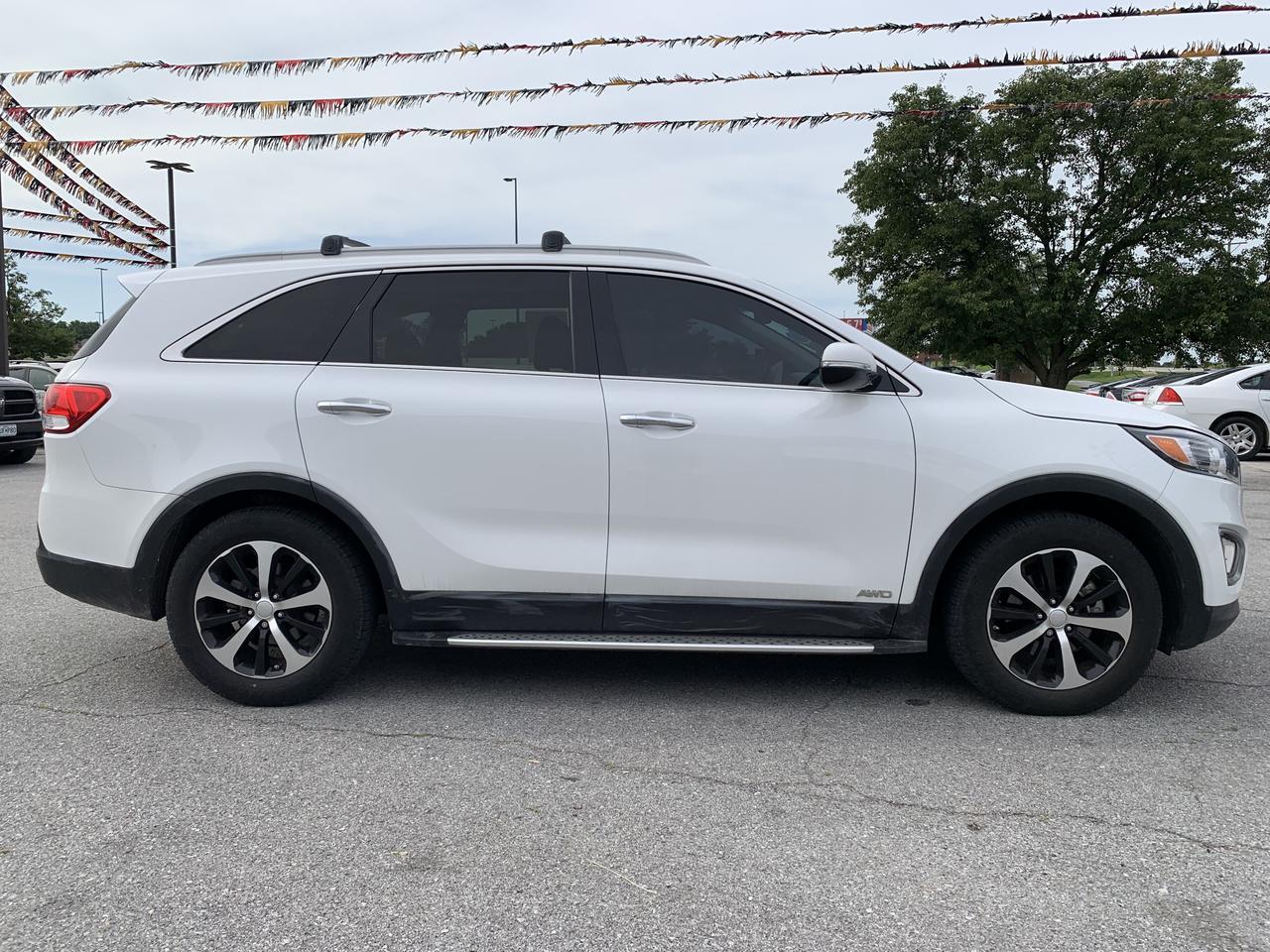 2016 Kia Sorento EX Sport Utility 4D Aurora MO