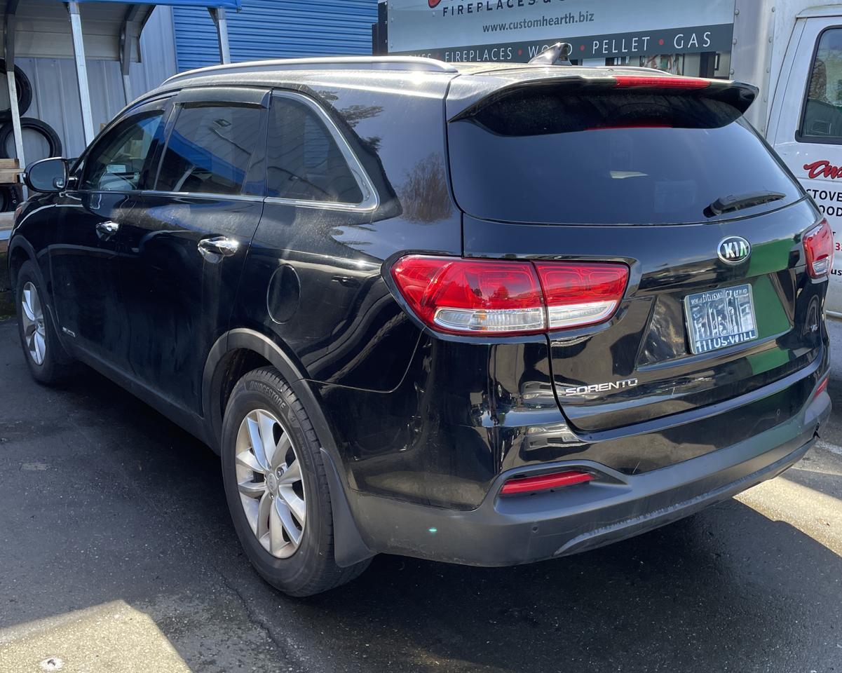 2016 Kia Sorento LX Sport Utility 4D