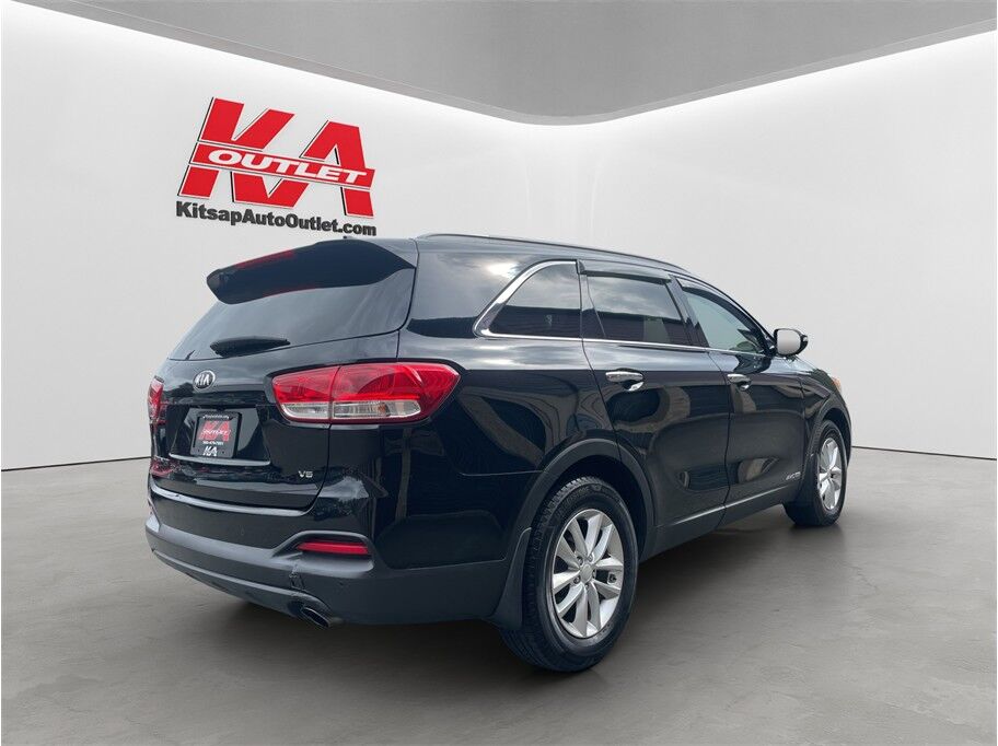 2016 Kia Sorento LX Sport Utility 4D