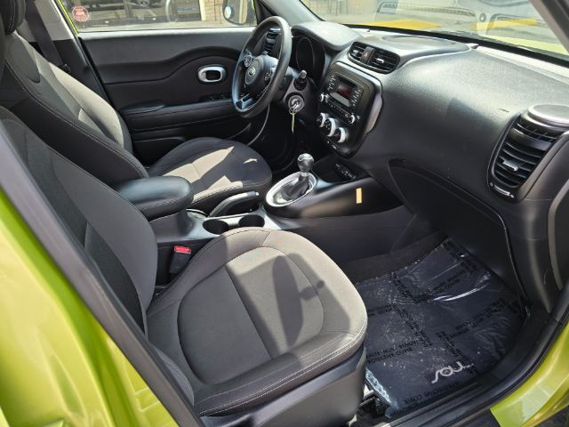 2016 Kia Soul . San Antonio TX