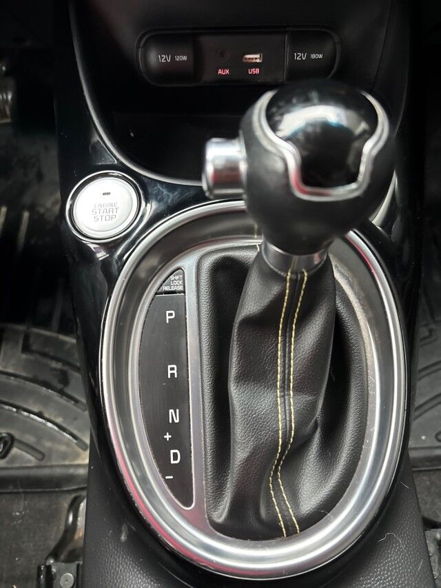 2016 Kia Soul + Cleveland OH