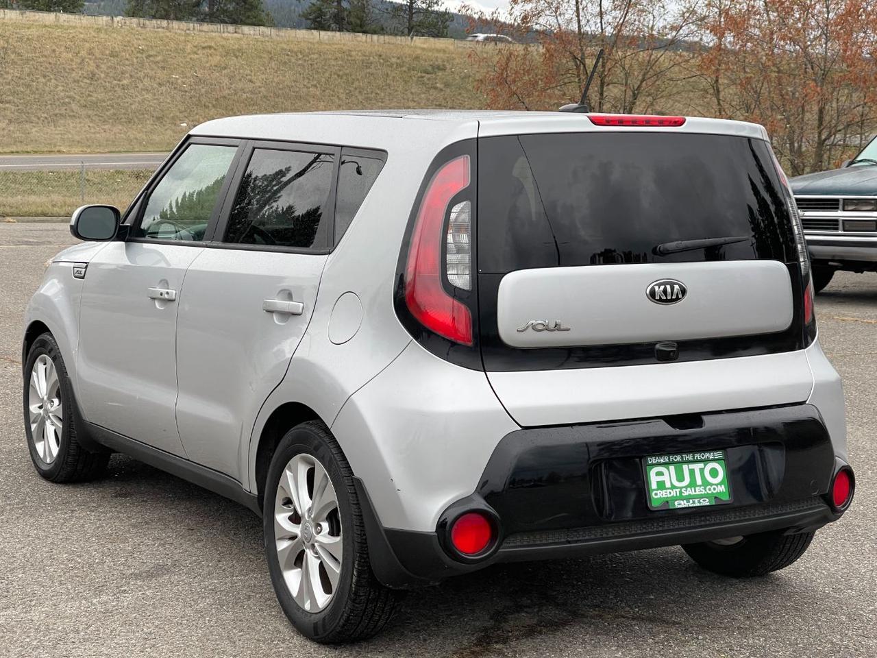 2016 Kia Soul +