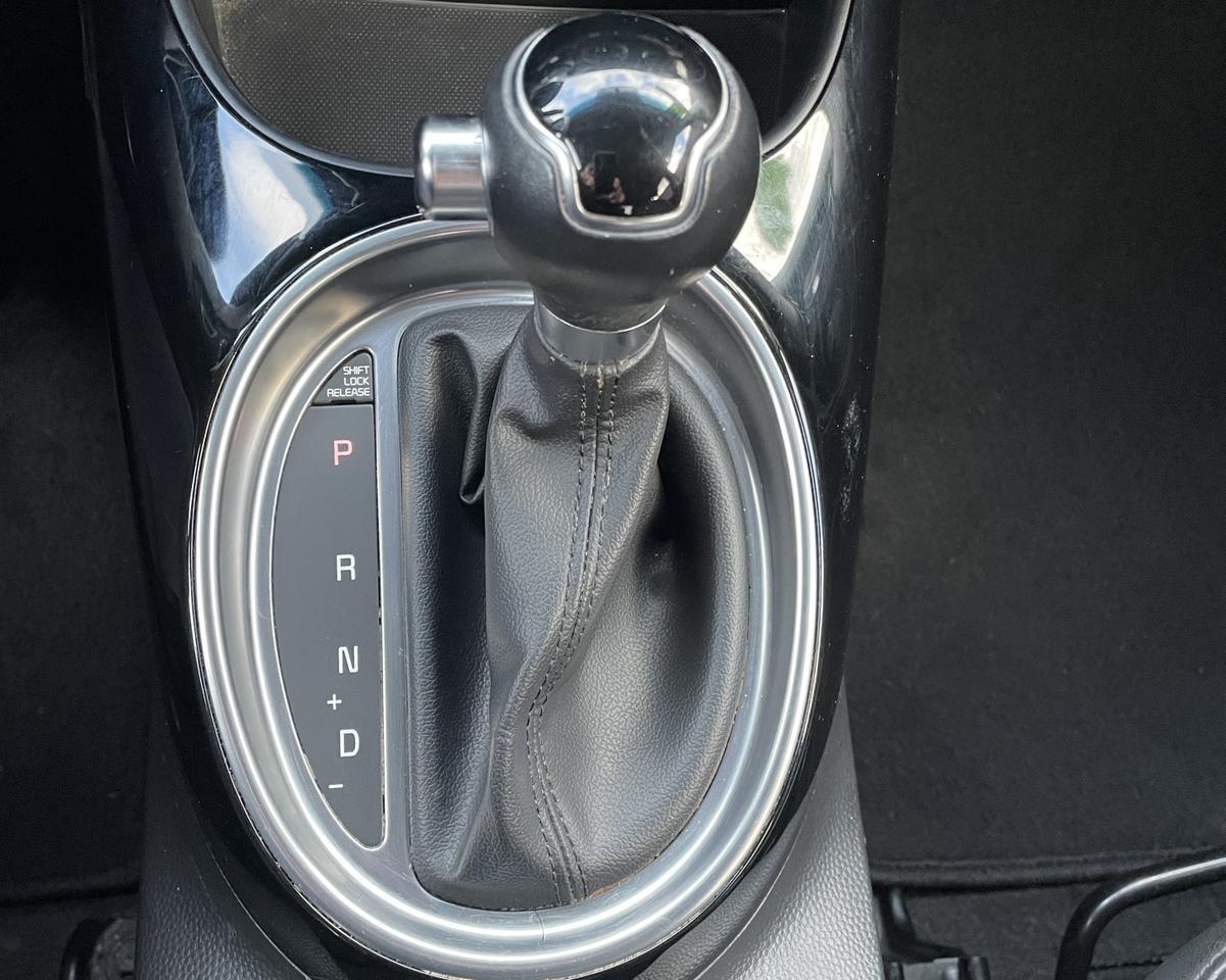 2016 Kia Soul Base - Photo 25